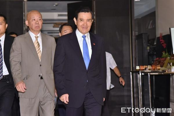 蔡英文与马英九隔空互怼 网友一面倒批蔡