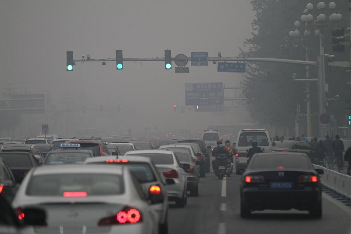 北京雾霾持续 霾预警升至橙色