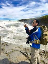 走遍地球村系列报道之二——我在冰岛与火山湖零距离