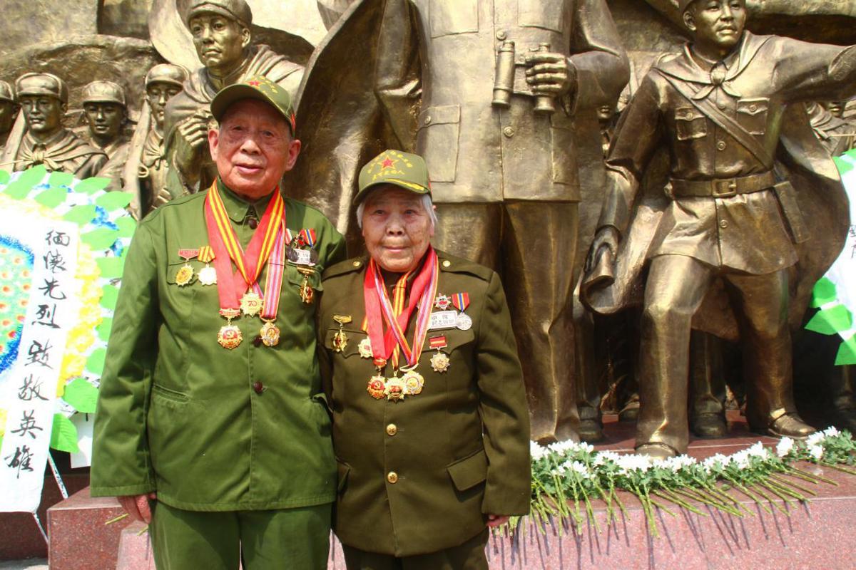 追寻·2026·清明祭英烈-重庆各界齐聚南山龙园缅怀志愿军英烈